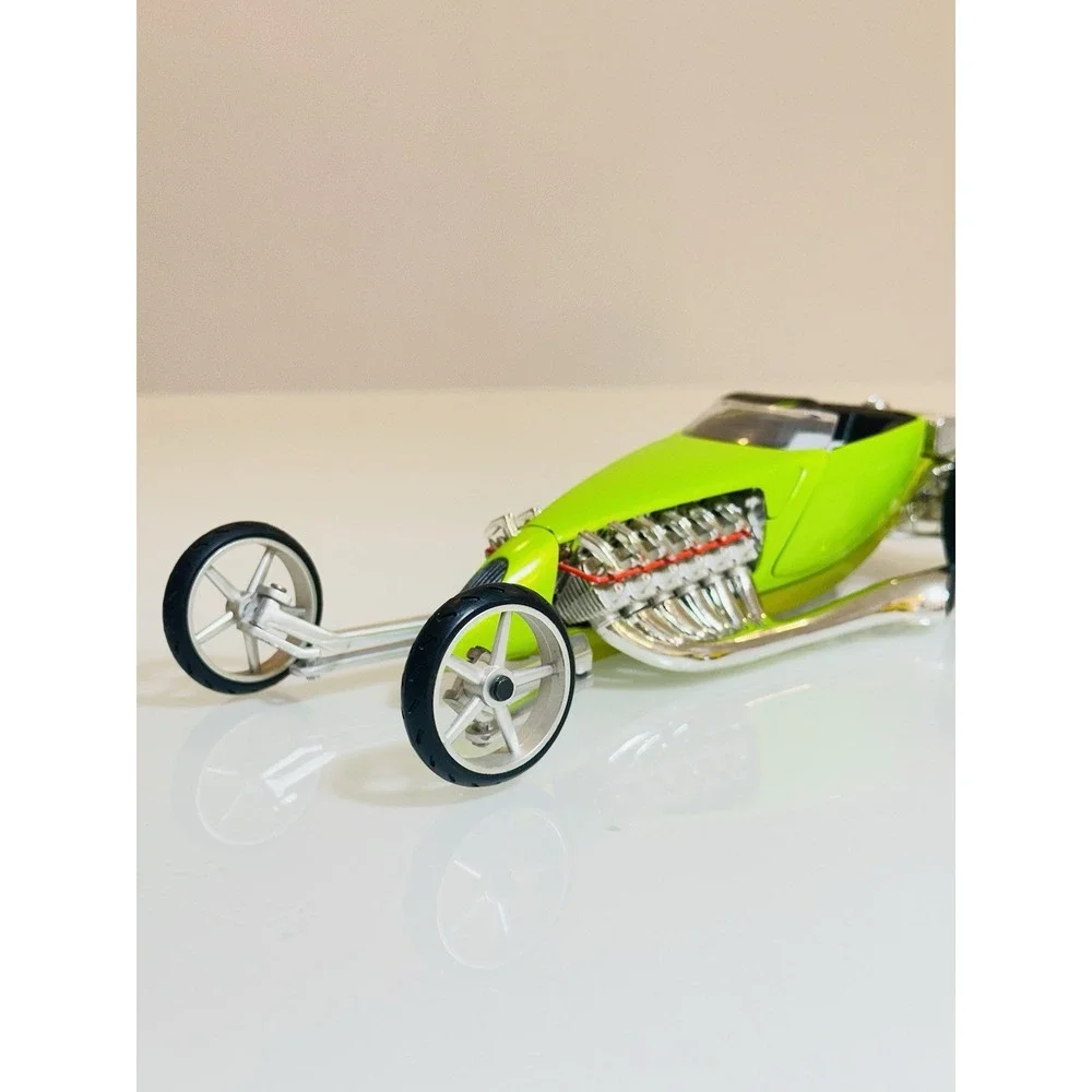 Hot Wheels Twin Mill 1:18 Diecast Model Car Lime Green Custom Hot Rod Rare